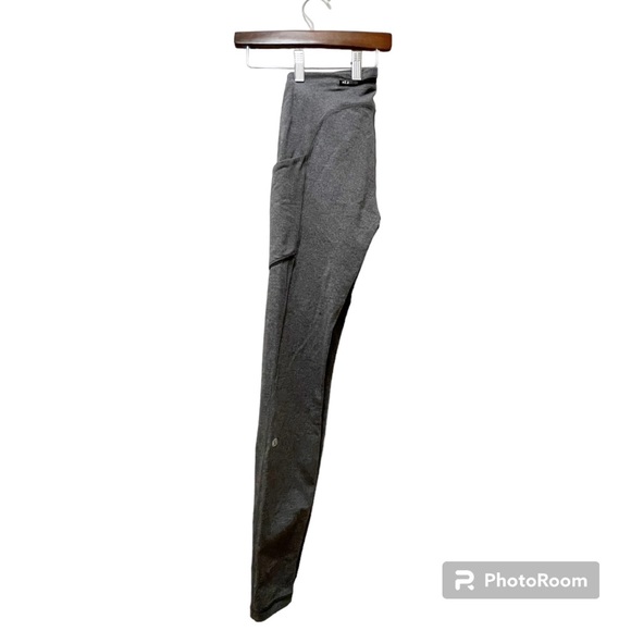 Lululemon gray leggings with pockets size 4 - Picture 10 of 12